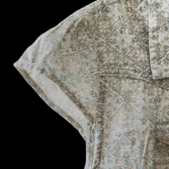 Ruff Hewn short sleeved womens blouse. - Picture 4 of 6